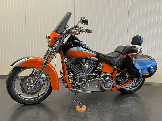 harley-davidson - convertible-softail-cvo