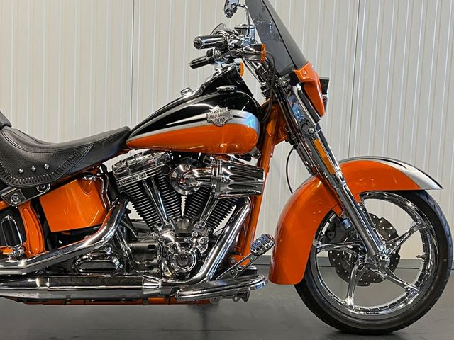 harley-davidson - convertible-softail-cvo