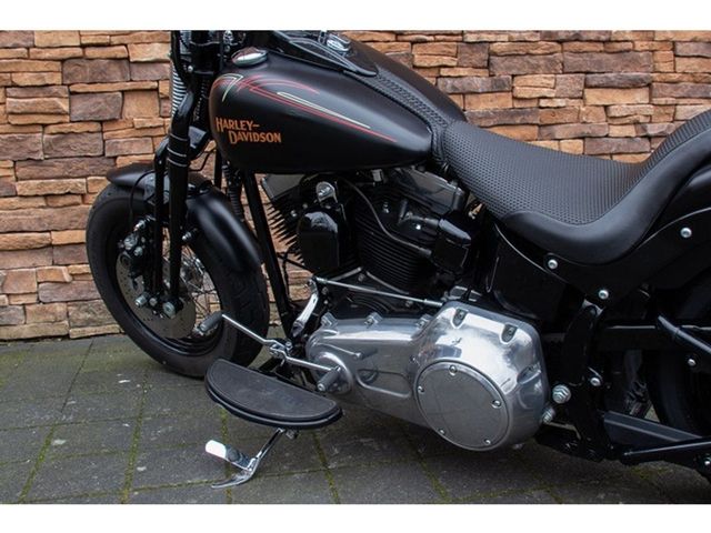 harley-davidson - cross-bones-flstsb