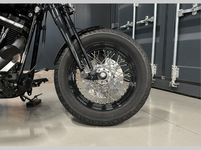 harley-davidson - cross-bones-flstsb