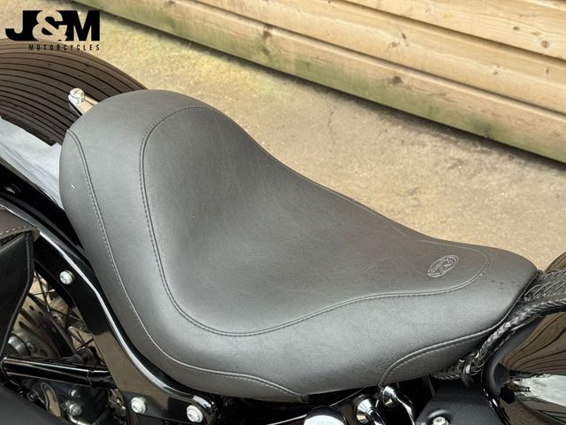 harley-davidson - cross-bones-flstsb