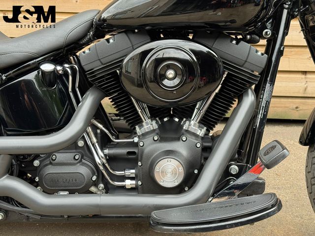 harley-davidson - cross-bones-flstsb