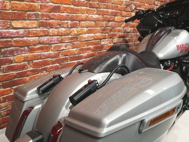 harley-davidson - cvo-road-glide