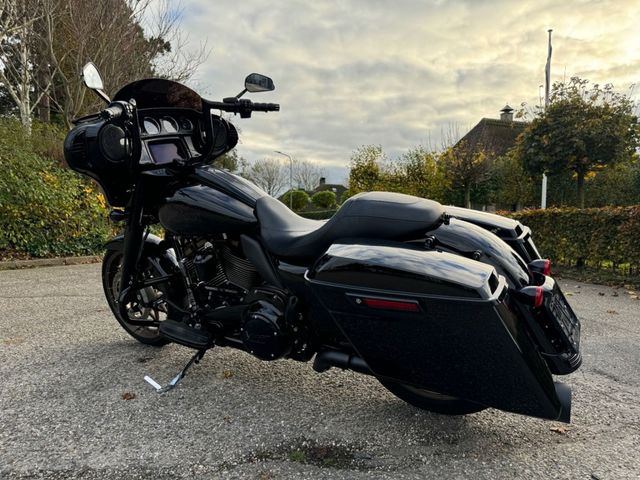 harley-davidson - cvo-streetglide-117