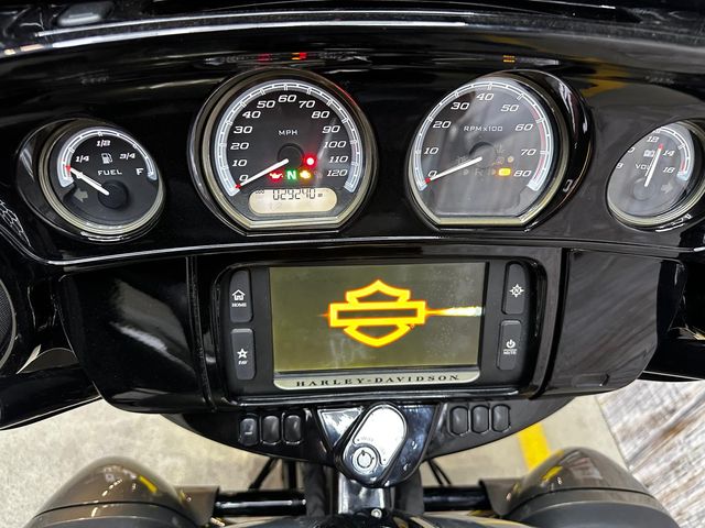 harley-davidson - electra-glide-flhs