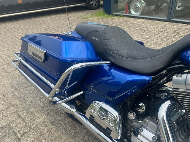 harley-davidson - electra-glide-standard-flht