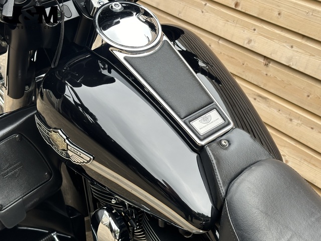 harley-davidson - electra-glide-ultra-classic-anniversary