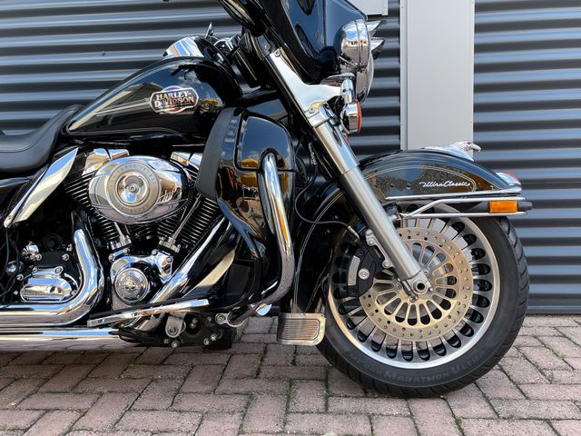 harley-davidson - electra-glide-ultra-classic-flhtcu