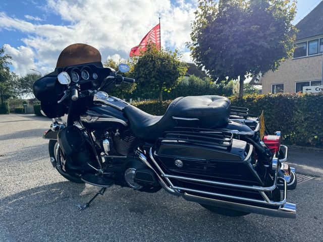 harley-davidson - electra-glide-ultra-classic-flhtcu