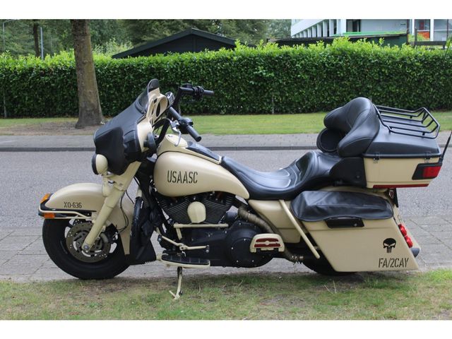 harley-davidson - electra-glide-ultra-classic-flhtcui