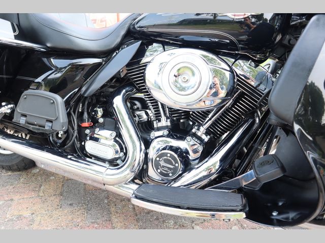 harley-davidson - electra-glide-ultra-classic-flhtcui