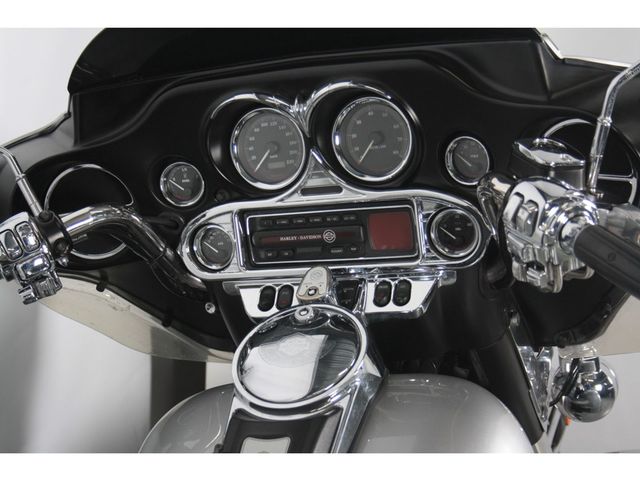 harley-davidson - electra-glide-ultra-classic-flhtcui