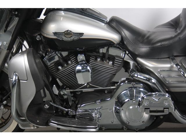 harley-davidson - electra-glide-ultra-classic-flhtcui