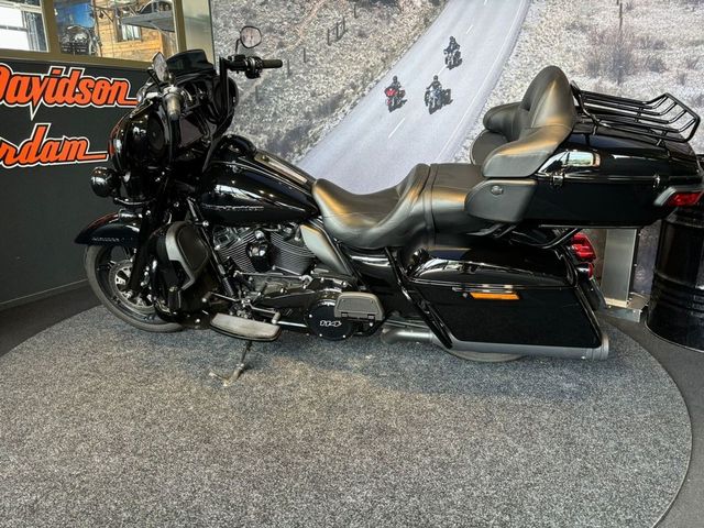 harley-davidson - electra-glide-ultra-limited-flhtk