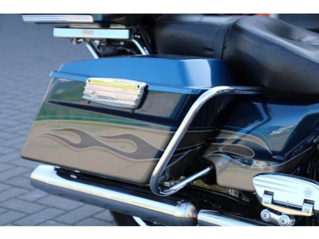 harley-davidson - electra-glide-ultra-screamin-eagle-cvo-flhtcuse