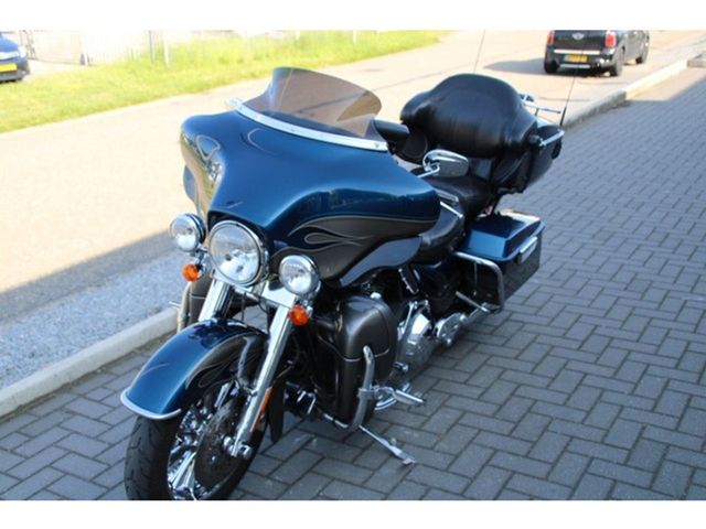 harley-davidson - electra-glide-ultra-screamin-eagle-cvo-flhtcuse