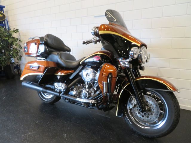 harley-davidson - electra-glide-ultra-screamin-eagle-cvo-flhtcuse