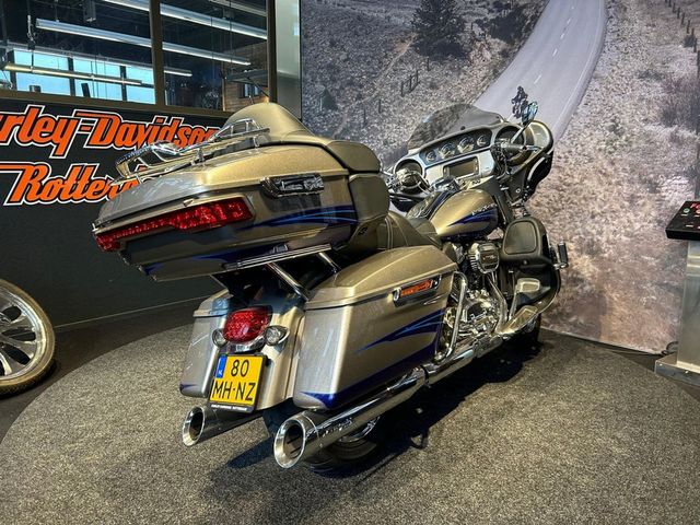 harley-davidson - electra-glide-ultra-screamin-eagle-cvo-flhtcuse