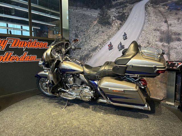 harley-davidson - electra-glide-ultra-screamin-eagle-cvo-flhtcuse