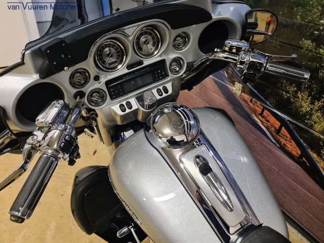 harley-davidson - electra-glide-ultra-screamin-eagle-cvo-flhtcuse