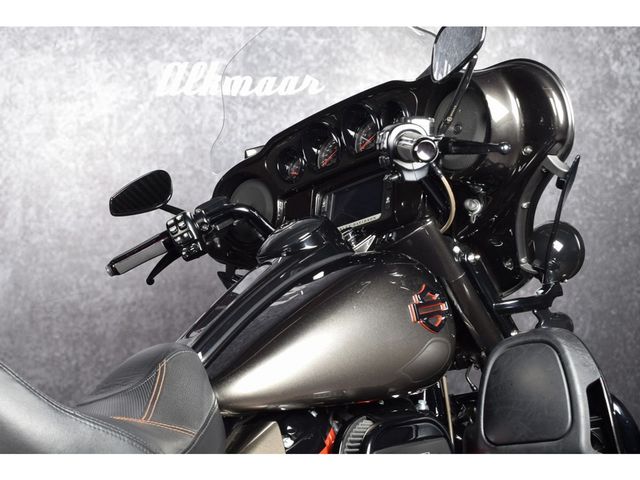 harley-davidson - electra-glide-ultra-screamin-eagle-cvo-flhtcuse