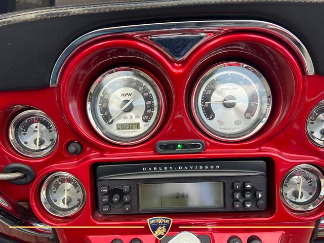 harley-davidson - electra-glide-ultra-screamin-eagle-cvo-flhtcuse