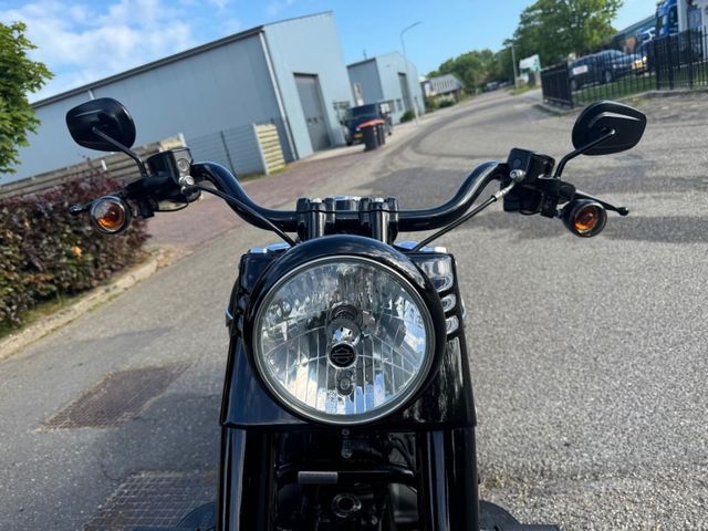 harley-davidson - fat-boy-special-flstfb