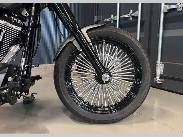 harley-davidson - heritage-classic