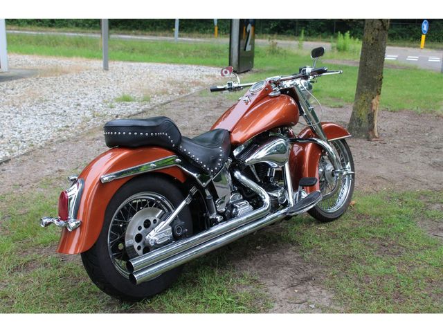 harley-davidson - heritage-classic