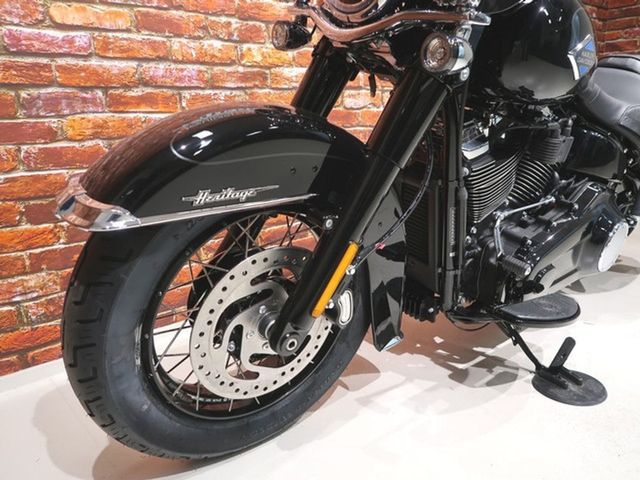 harley-davidson - heritage-classic-softail-flhc
