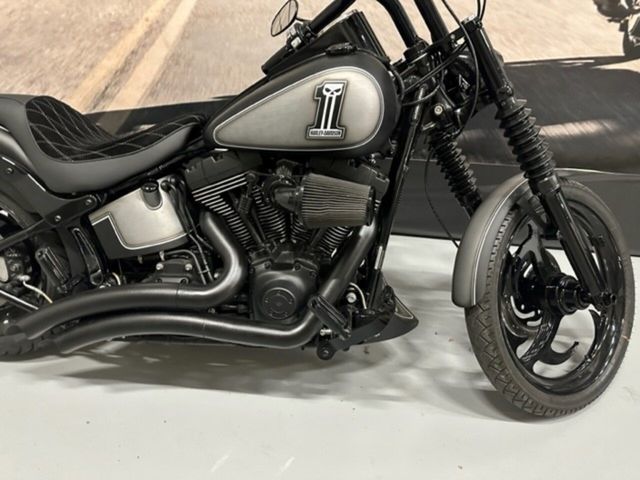 harley-davidson - heritage-softail