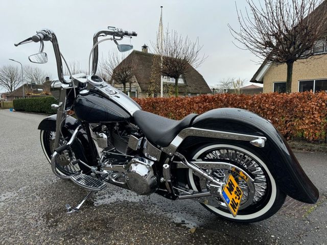 harley-davidson - heritage-softail