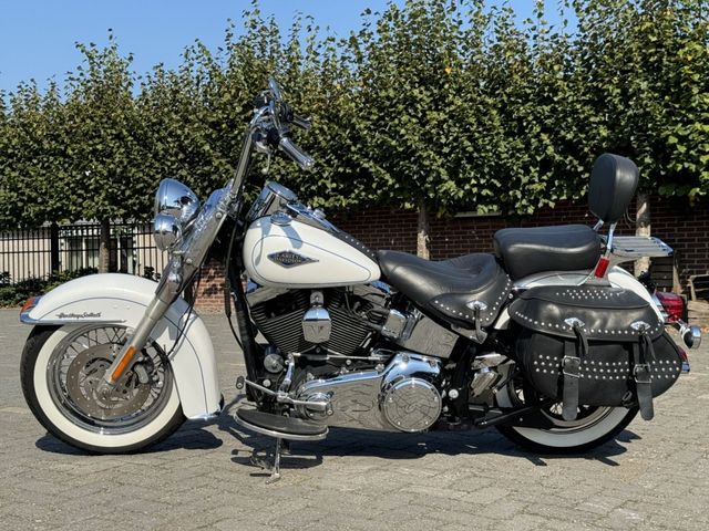 harley-davidson - heritage-softail-classic-103-flstc