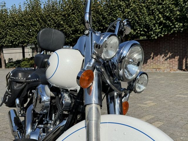 harley-davidson - heritage-softail-classic-103-flstc