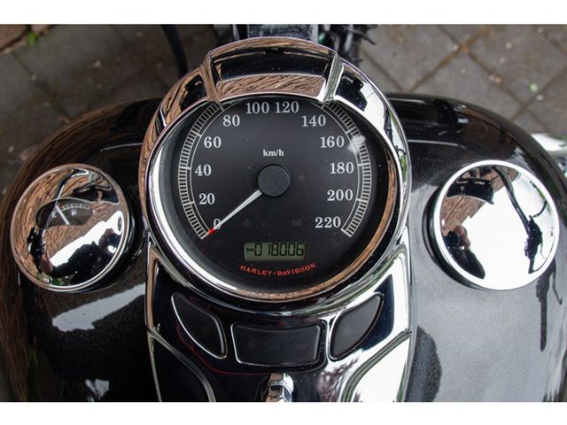 harley-davidson - heritage-softail-classic-103-flstc