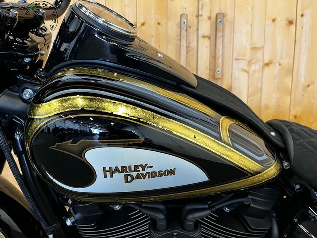 harley-davidson - heritage-softail-classic-107-flhcs