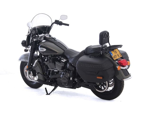 harley-davidson - heritage-softail-classic-107-flhcs