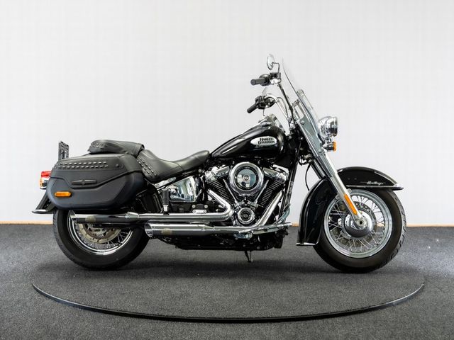 harley-davidson - heritage-softail-classic-114-flhcs