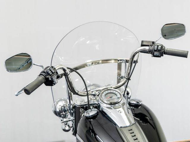 harley-davidson - heritage-softail-classic-114-flhcs