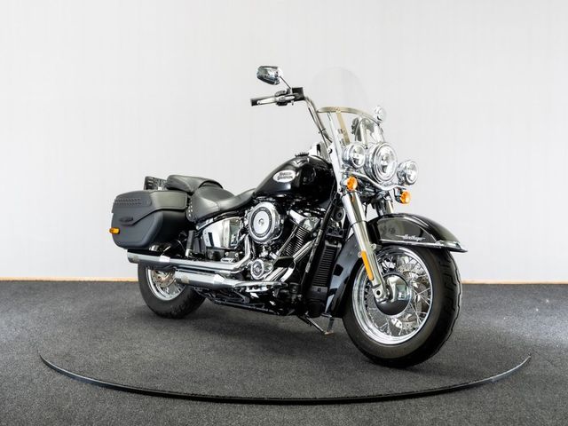 harley-davidson - heritage-softail-classic-114-flhcs