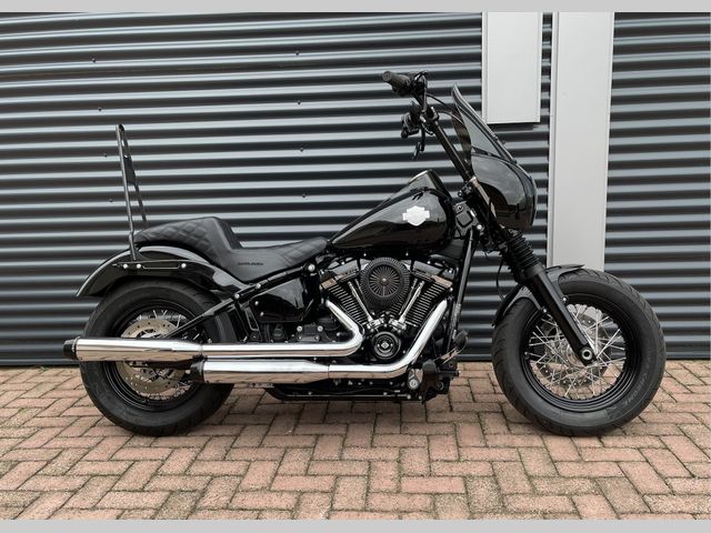 harley-davidson - heritage-softail-classic-114-flhcs