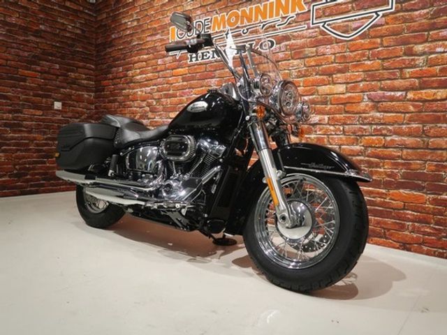 harley-davidson - heritage-softail-classic-114-flhcs