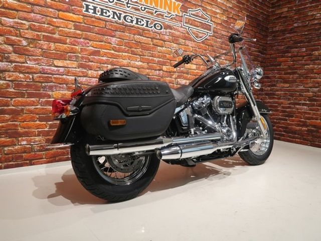 harley-davidson - heritage-softail-classic-114-flhcs