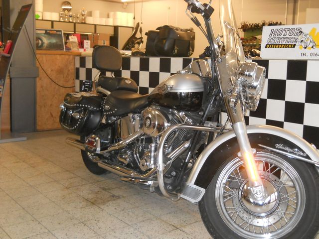 harley-davidson - heritage-softail-classic-flstc