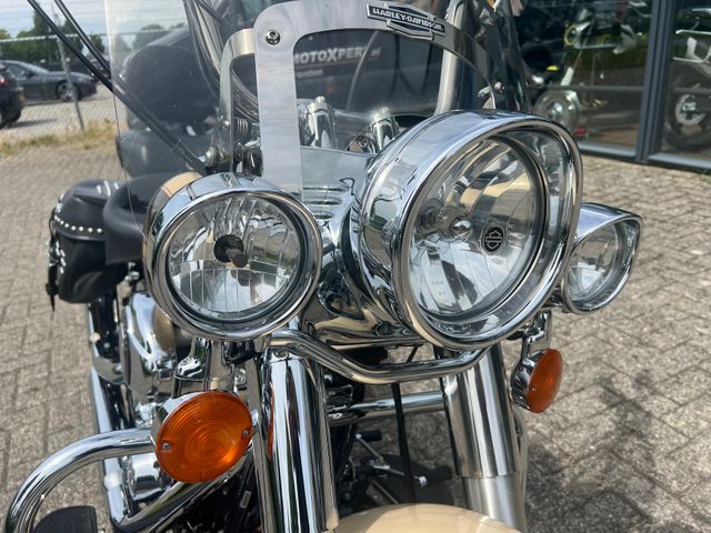 harley-davidson - heritage-softail-classic-flstc