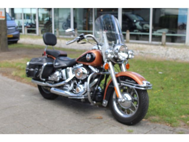 harley-davidson - heritage-softail-classic-flstc