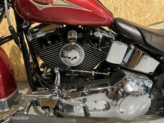 harley-davidson - heritage-softail-classic-flstc