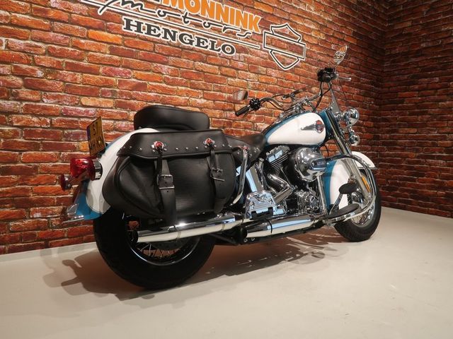 harley-davidson - heritage-softail-classic-flstc