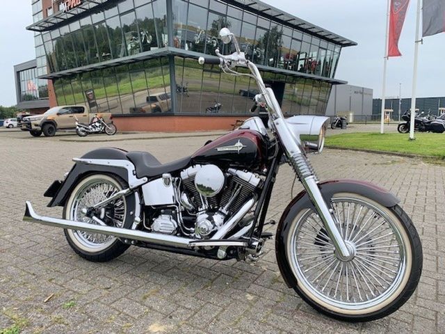 harley-davidson - heritage-softail-classic-flstc