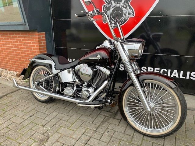 harley-davidson - heritage-softail-classic-flstc